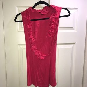 Women’s medium fuchsia tank top.